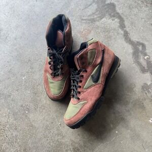 Vintage 1992 Nike Air Swoosh Caldera Hiking Boots ACG Mens size 14 EUC Vtg